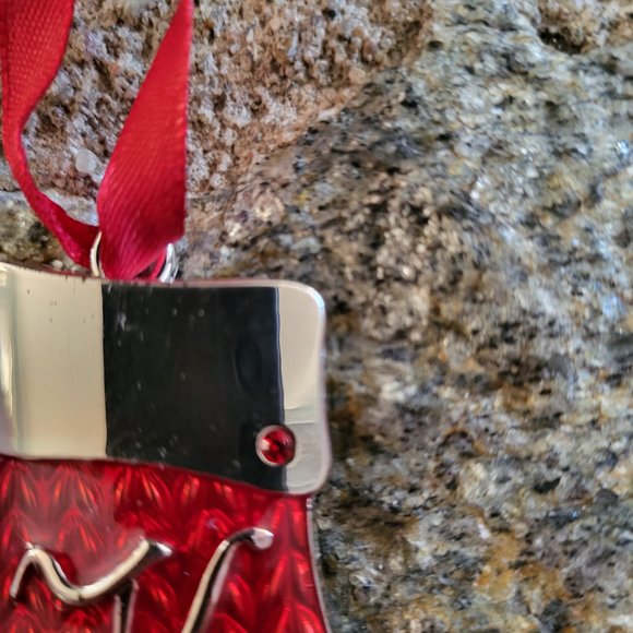 Metal "letter K" ornament - Picture 2 of 3